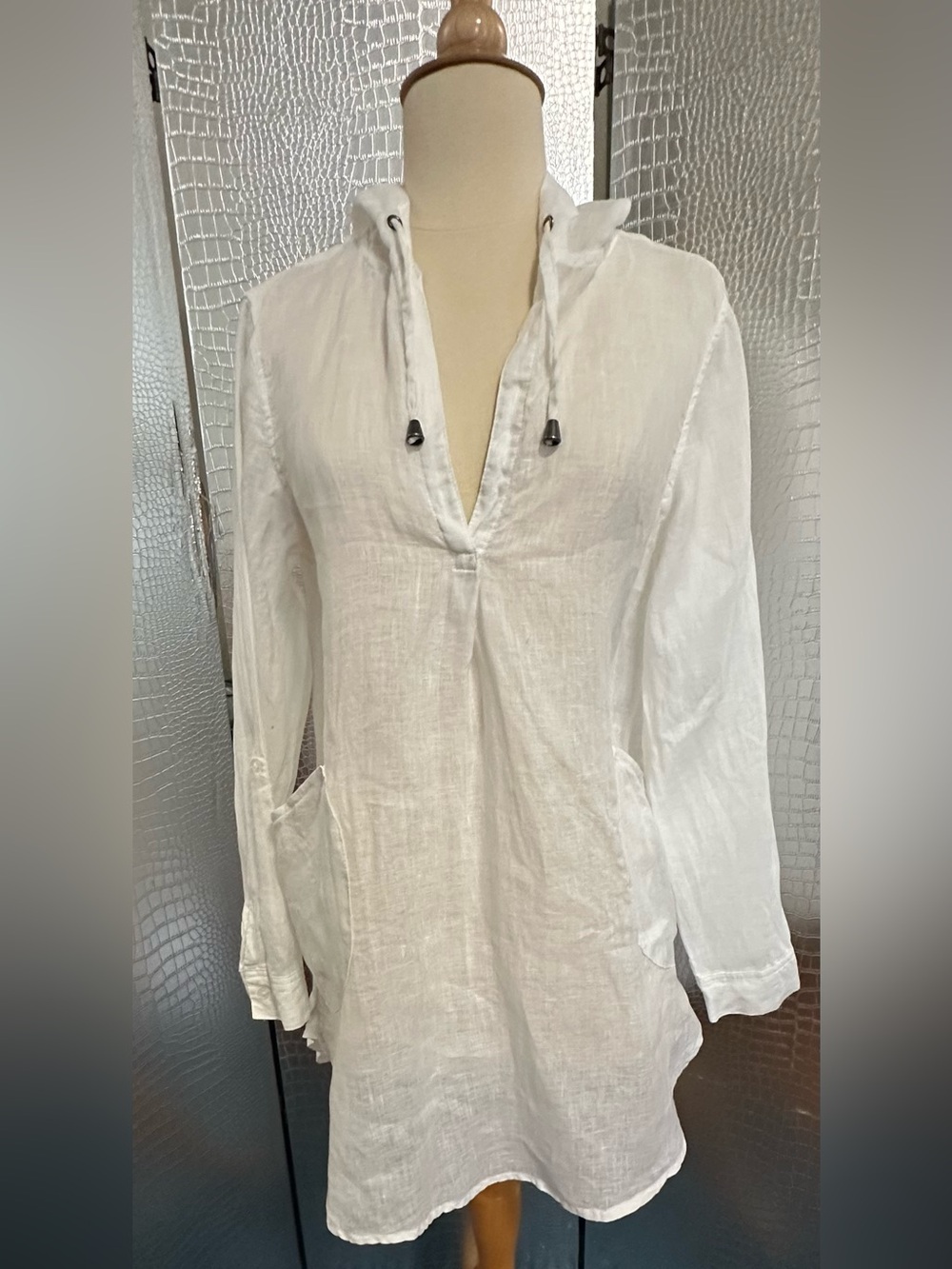 For Cynthia White Linen Beachwear Tunic Top with Hood